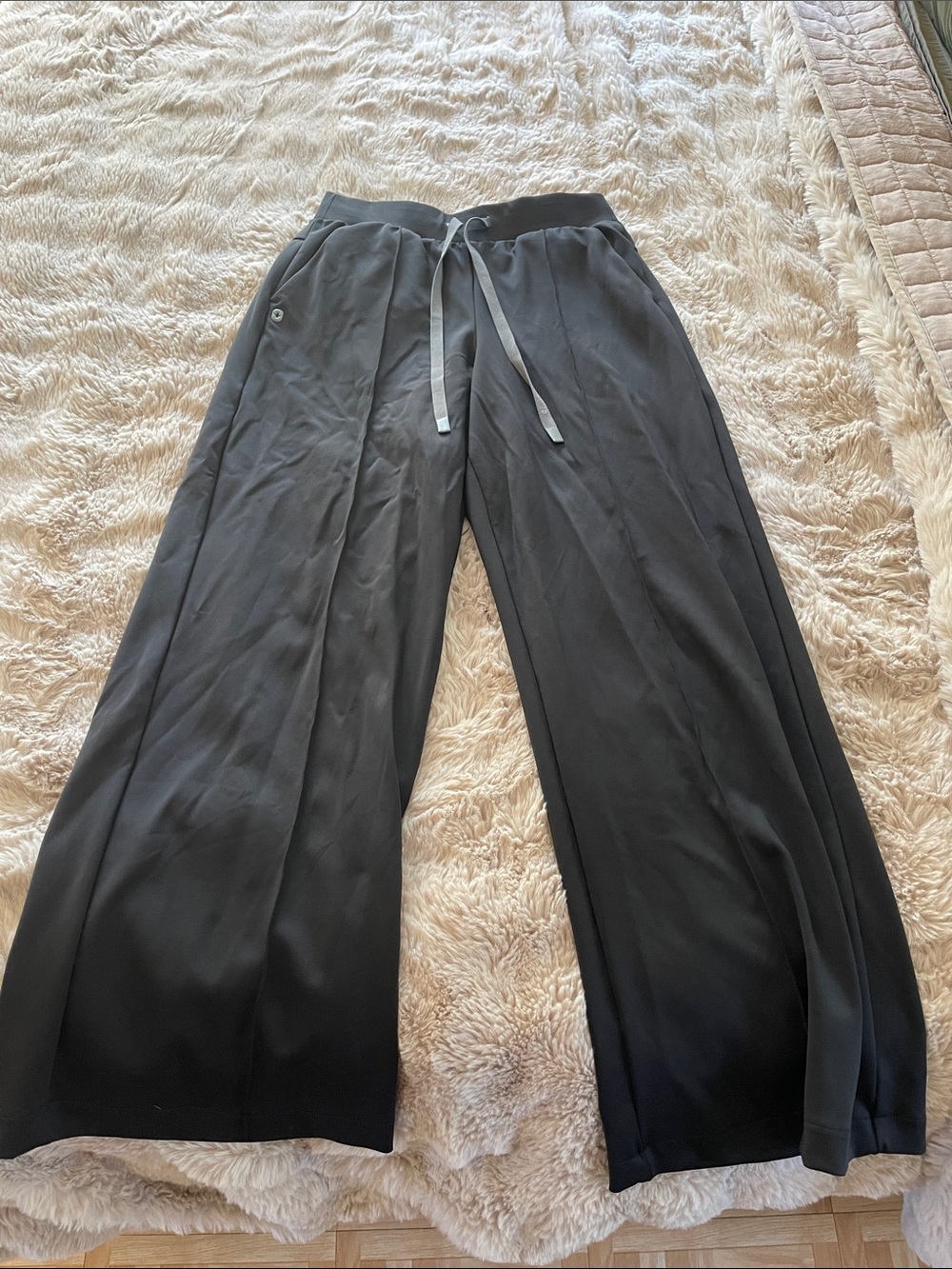 Figs FormX Wide Leg Scrub Pants